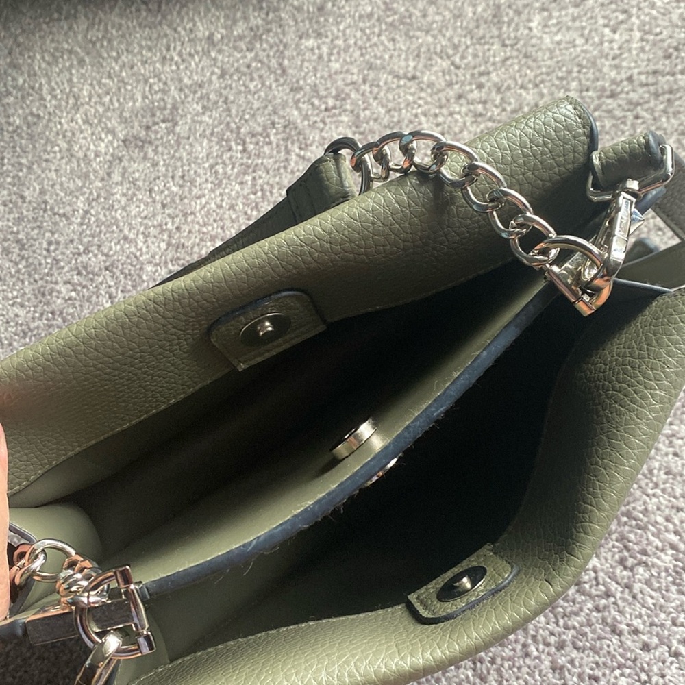Steve Madden handbag with handles and crossbody strap - Picture 5 of 5